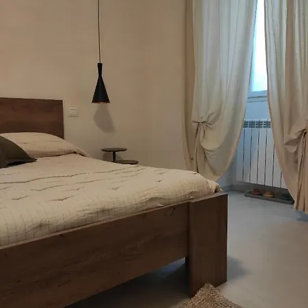 La Corte Dell'elmo