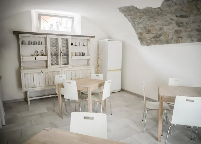 La Corte Dell'elmo 4*