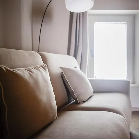 La Corte Dell'elmo Panzió 4*